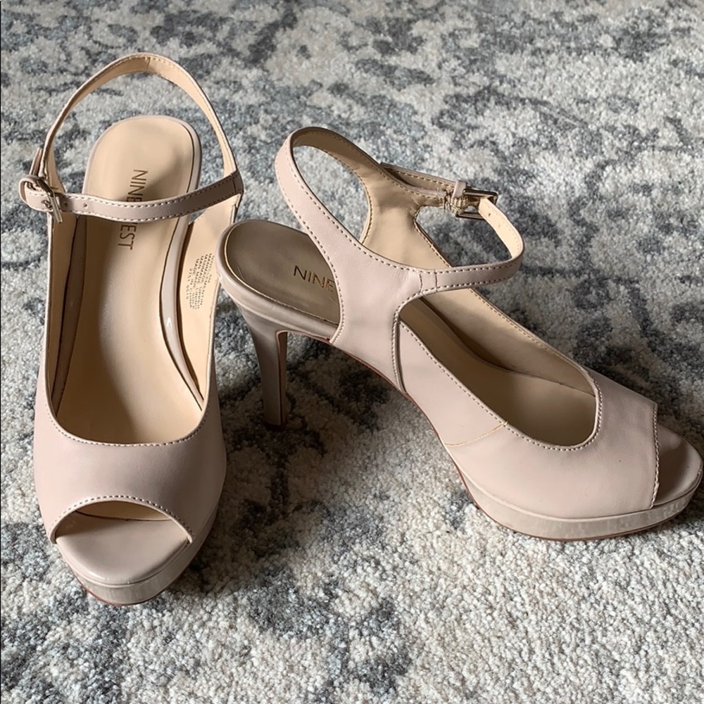 Nine West Slingback Nude Pumps
